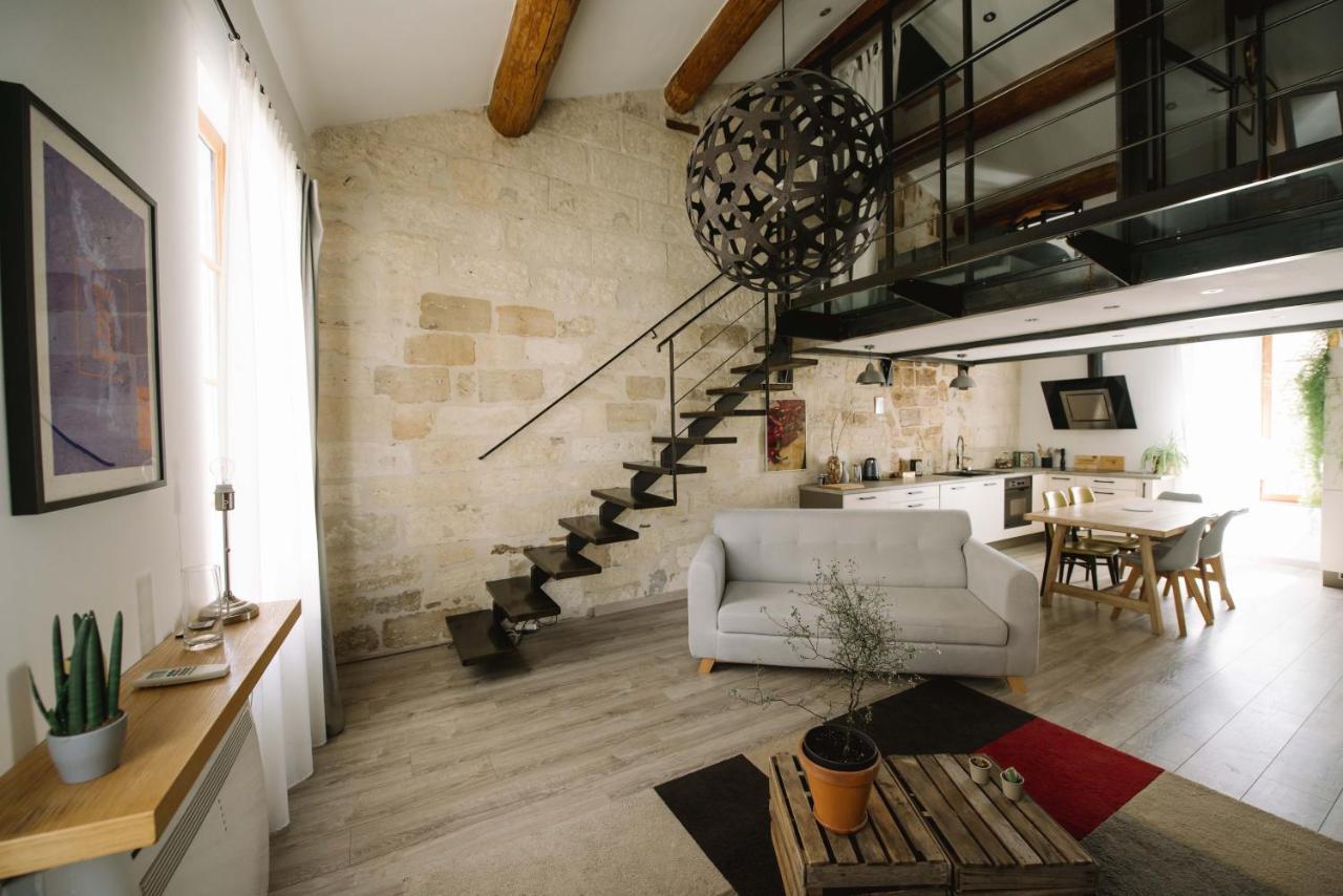 Duplex Climatise Centre Ancien 7Min A Pied Du Palais 6 Couchages Appartement Avignon Buitenkant foto